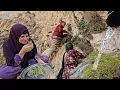 Download Lagu The family went to the mountains to pick tea.