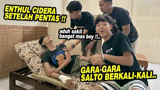 Download Akibat salto berkali-kali saat pentas !! Tangan Enthul cidera MP3