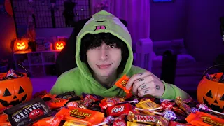 I tried every HALLOWEEN candy!