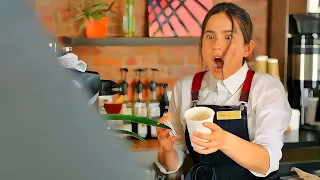 بنت شغاله في كافيه بتدلق القهوه علي زبون لكنه بيقع في حبها وبيقرر يشتغل معاها بعد ما ادمن قهوتها