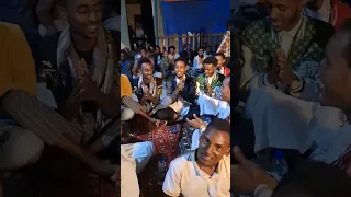 የሙአዝ ሀቢብ ነሺዳ እይታው ለምን በዛ New Short Neshida Muaz Habib Menzuma Duet Ethiopian Hadra Habesha 