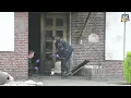 Download Lagu Schade na explosies bij woning in Ospel