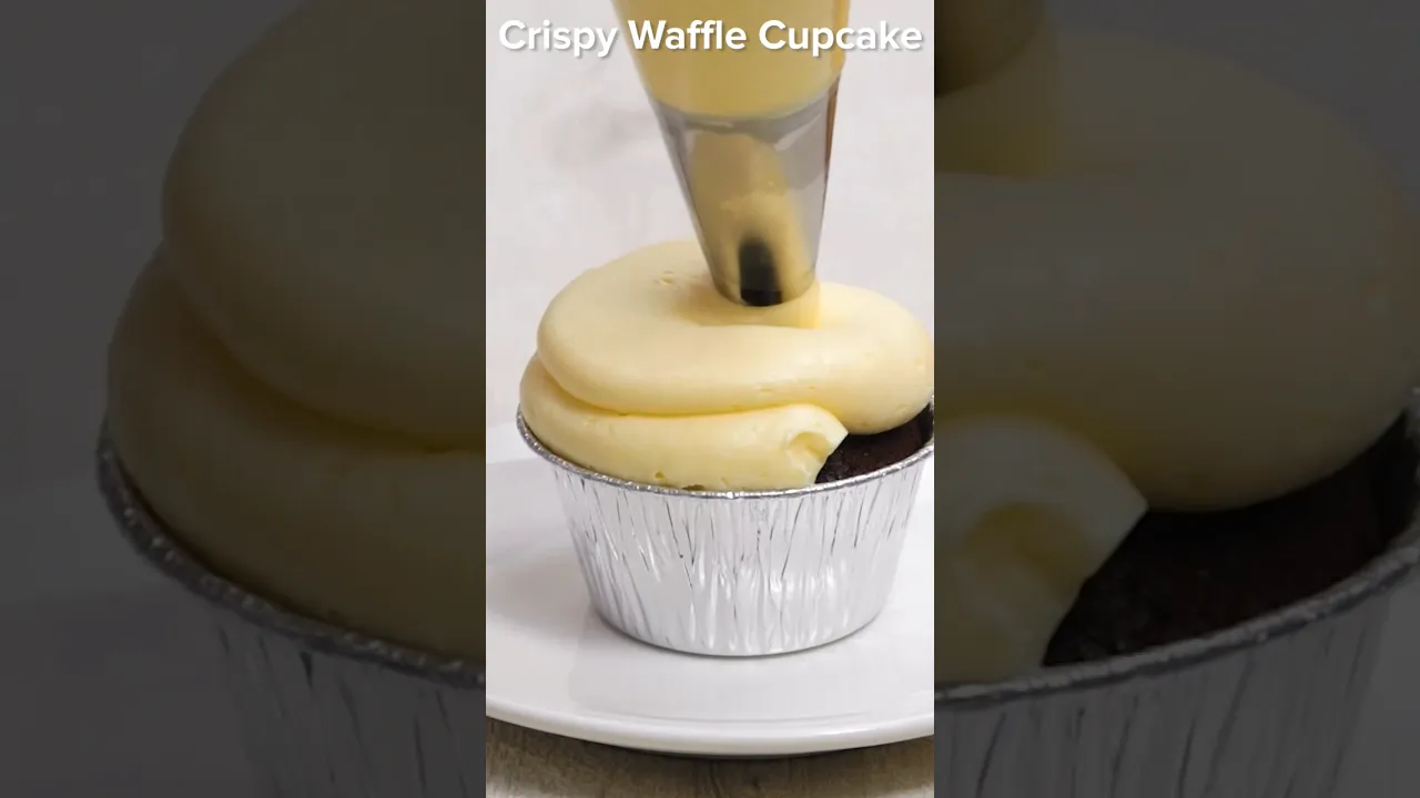 Crispy Waffle Cupcake #Shorts #ChocolateCupcake #viralyoutubeshorts