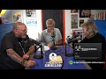 Download Lagu Johan Derksen \u0026 ik geven onze ongezouten mening | Groeten uit Grolloo behind the scenes