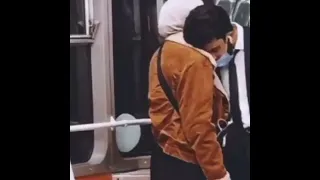 عارفه مش عارف ليه بتونس بيكى وكأنك من دمى 