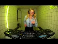 Download Lagu Reflect - Isa Tchesnokova | HÖR - April 4 / 2024