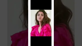 تحدي مين افضل ممثله هنديه بين الممثلين الهنود لا تنسوا الاشتراك في القناه ولايك وشير 