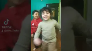  كل الكلام اتنسى اول ماشفت عنيكونسيت معاك الأسى واحلو عمري بيك  مسابقه ملكه جمال الطفل والطفلة دندنها