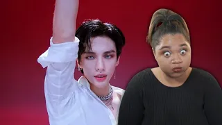 Download ARTIST OF THE MONTH HYUNJIN (reaction) MP3