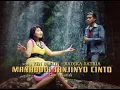 Download Lagu Yen Berlin Feat Radika Satria - Manabuih Janjinyo Cinto (Official Music Video)