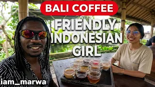 Frendly Coffee Girl , Ubud Indonesia !!!