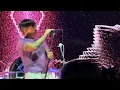 Download Lagu Red Hot Chili Peppers - Scar Tissue (Live) 4K