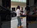 Download Lagu Jay-Z takes a moment to acknowledge his excited fans