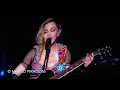 MADONNA: "Secret" live in Italy