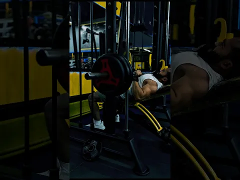 Incline Smith Machine Bench Press