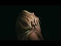 Lagu Ellie Goulding - Destiny (Lyric Video)