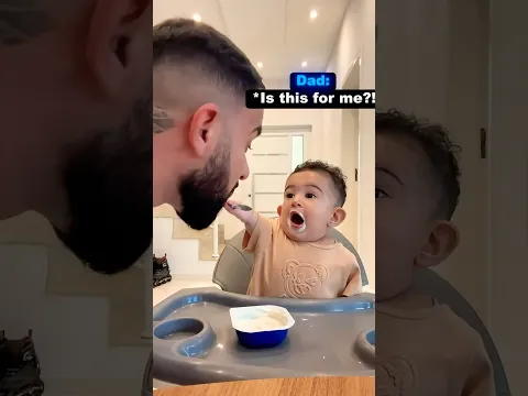 Dad teaches his armless son to never give up 🥹❤️‍🩹