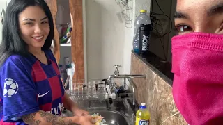 angel e dri na cozinha