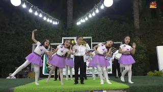 استعراض احبك يا ابي جدا 