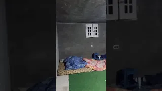 شفت صعيدي لابس جلابيه دندنها