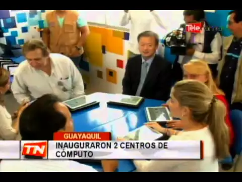 Inauguraron 2 centros de cómputo