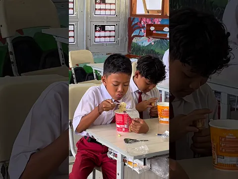 Ternyata satu kelas lapar belum sarapan #shorts