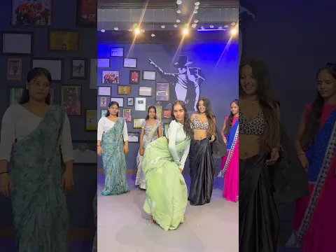 Chhalakata Hamara Jawaniya - Pawan Singh l Sneha Bharti l Kritika l Bhojpuri Dance l viral οΏΌ#shorts