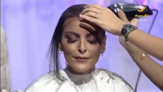 مذيعة برنامج سيدتي تحلق شعرها على الهواء تضامنا مع مريضات سرطان الثدي 