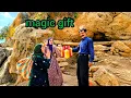 An Elderly Man Changed a Homeless Family s Life with a Magical Gift