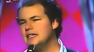 Download ALL RIGHT - CHRISTOPHER CROSS (1983) MP3