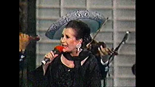 Download Lola Beltrán - Canción Mexicana / Caminos de Guanajuato / El Sinaloense / Solamente Una Vez en vivo MP3