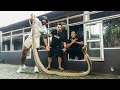 Lagu Handling Giant King Cobras with Panji