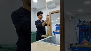 عمل تصنيع طرف صناعي لبتر أسفل الركبة 