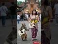 Lagu viral monyet main gitar dengan cewek cantik di alun-alun kota rusian #shortvideo #shorts