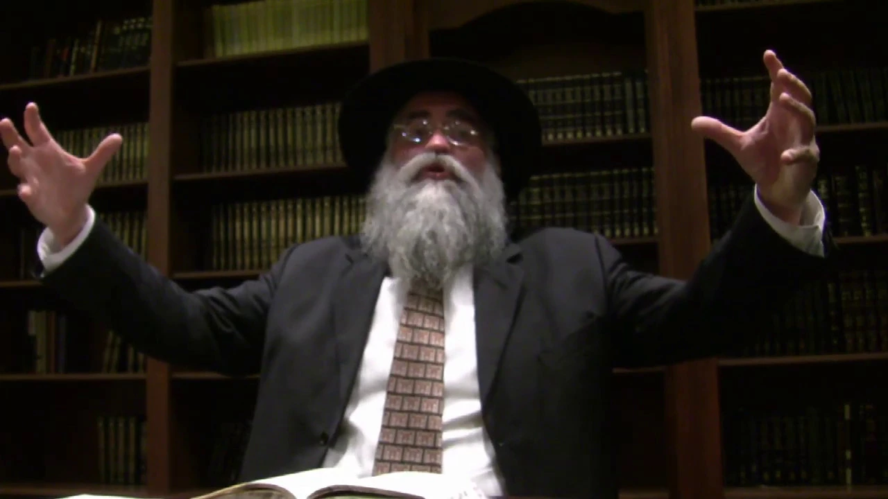 Artwork for podcast Tanya by Rabbi Yitzchok Minkowicz