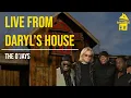 Download Lagu Daryl Hall and The O'Jays - Love Train