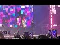 Download Lagu LANY and Juan Karlos - dancing in the kitchen (Live in Manila 2022 - Day 3)