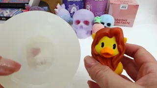 Simba Rubber Ducky Turn to Squishy