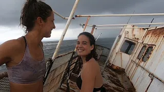Ep. 325 The ship is taking on water as a storm approaches – Adventuring in the Caribbean