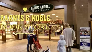 Barnes Noble Bookstore New York - Largest Bookstore in the United States