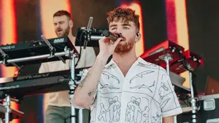 the chainsmokers high live from super bowl lvi tiktoktailgate 