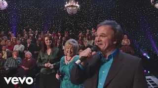 Bill Gloria Gaither - Over and Over Live ft Jeff Sheri Easter