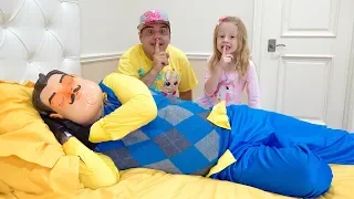 ستايسي وبابا لعب الكرة و غضب الجار دندنها