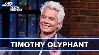 Timothy Olyphant Drew on Seth s Cue Cards and Requested His Own Personalized Show Mug