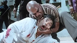 chhoti bachhi hai chhod de usko suniel shetty emotional scene aaghaaz