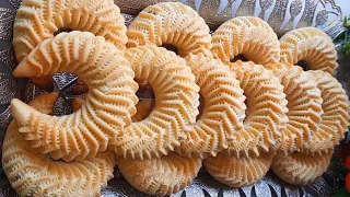 حلوة النقاش بعجينة سحرية وبمكون سري يزيدلو بنة على بنة 