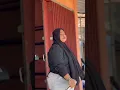 Download Lagu Suaranya bagaikan petir yang menggelegar.! peluk aku Cover Dhede Sovy (KING DJ)