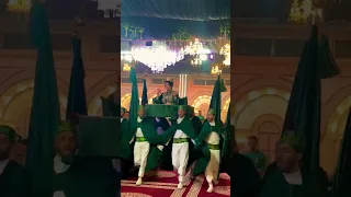 شوف الرجل رجاوي لبس المراه كلها خضر اعراس المغرب  شوف الرجل رجاوي لبس المراه كلها خضر اعراس المغرب