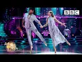 Download Lagu Rose Ayling-Ellis and Giovanni Pernice dance Couple's Choice ✨ BBC Strictly 2021
