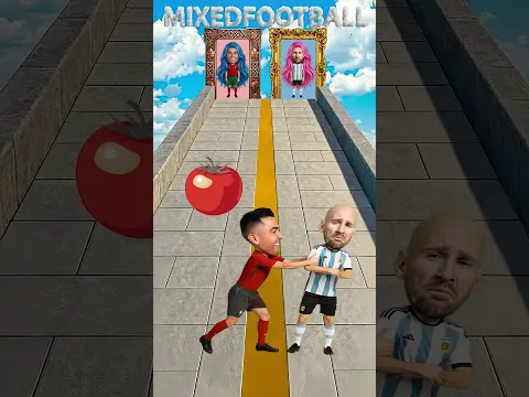 Ronaldo is making Messi look bald 😂❤️